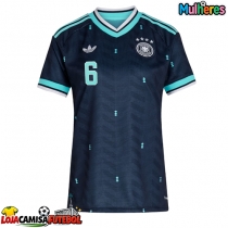 Camisa de Futebol Alemanha Joshua Kimmich #6 Equipamento Secundário Mulheres Mundo 2026 Manga Curta
